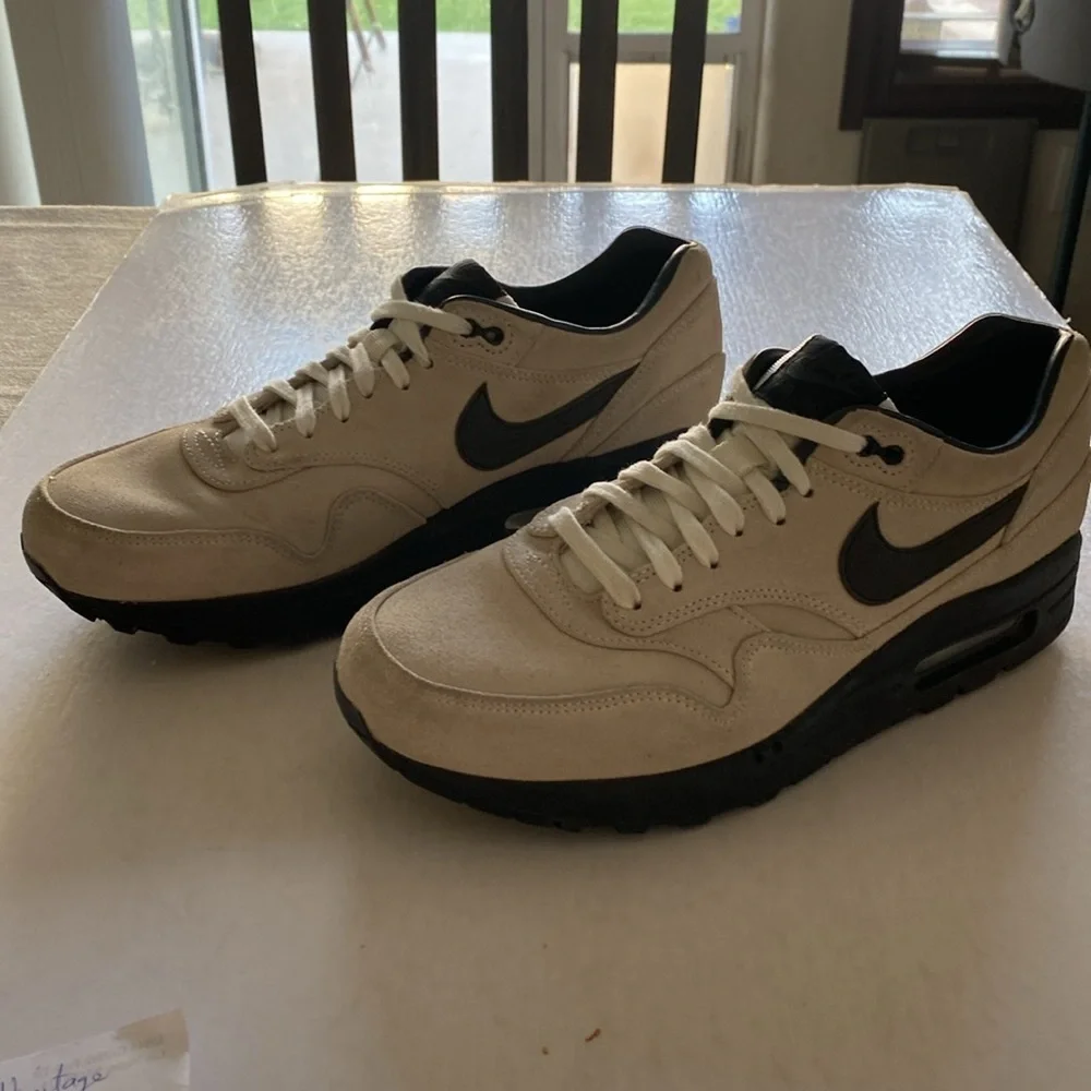 Nike air max